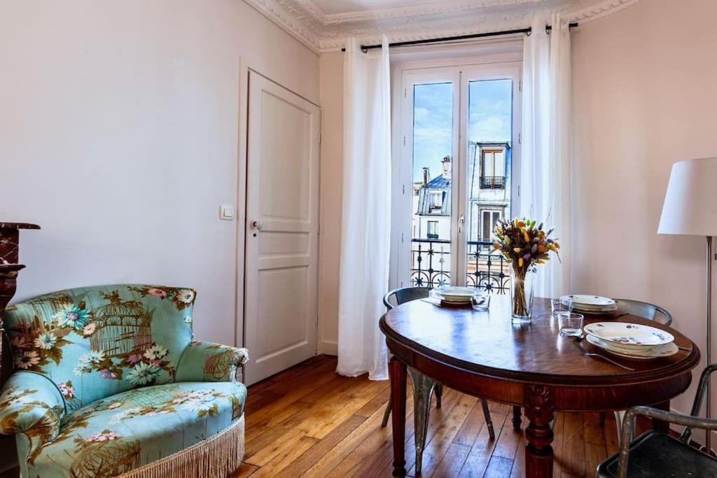 Charmant Appartement Au Coeur De Paris Exterior foto